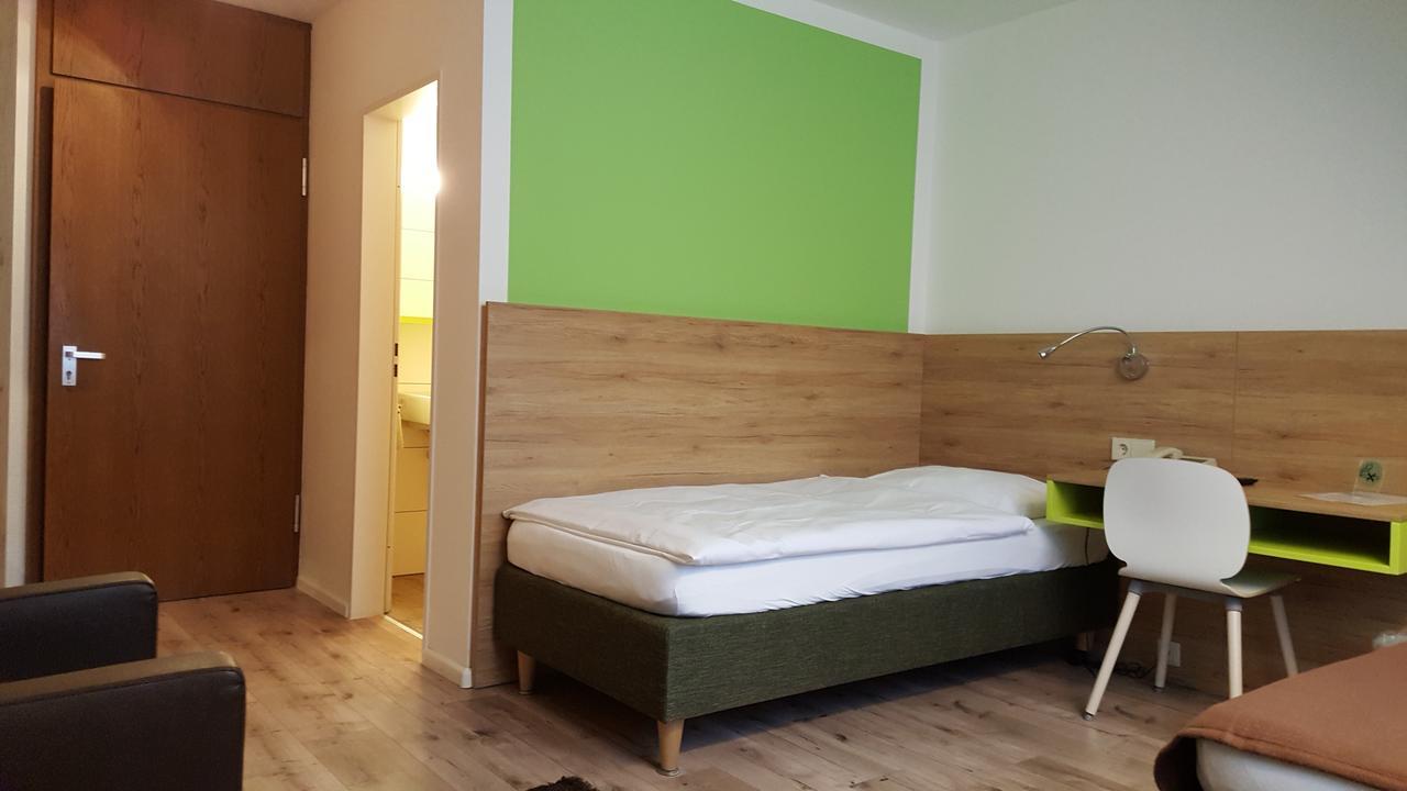 Gaestehaus Ruh - Non-Smoking Fryburg Bryzgowijski Zewnętrze zdjęcie