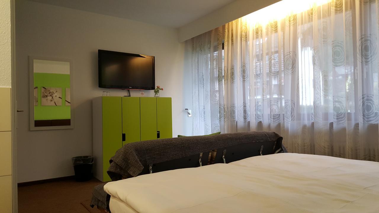 Gaestehaus Ruh - Non-Smoking Fryburg Bryzgowijski Zewnętrze zdjęcie